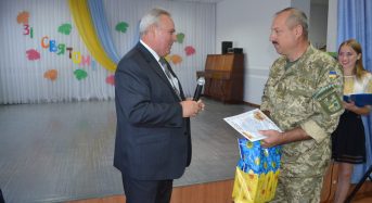 В Переяславі-Хмельницькому у військовому ліцеї вітали педагогів з Днем працівника освіти