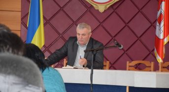 Перший заступник міського голови Григорій Карнаух провів щотижневу апаратну нараду