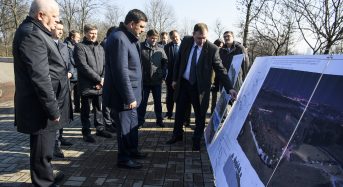 Глава Уряду заклав капсулу будівництва ІІ черги Меморіалу пам’яті жертв Голодомору