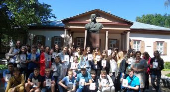 Діти зі столиці взяли участь у квесті «Юні дослідники Шевченкіади» у Музеї «Заповіту» Т.Г. Шевченка