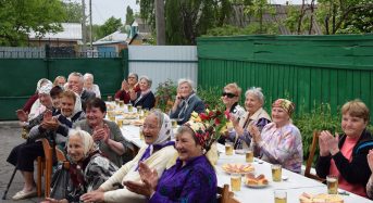 В Переяслав-Хмельницькому центрі соціального захисту пенсіонерів та інвалідів відбулися заходи з відзначення Дня пам’яті та примирення