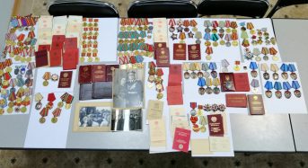 З України до Китаю авіапоштою намагалися переслати майже 300 радянських нагород