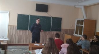 Проведено лекцію з дітьми в рамках «Тижня безпеки життєдіяльності» в Переяслав-Хмельницькій ЗОШ №5.