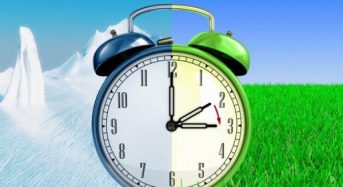Увага! 31 березня не забудьте  перевести стрілки годинників на літній час