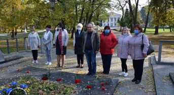 У день 76 – ї річниці визволення України вшанували пам’ять загиблих