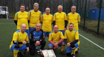 Переяславські футболісти-ветерани посіли друге місце у турнірі