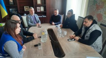 У Київській ОВА відбулась робоча зустріч із представниками БФ «Карітас-Київ» щодо допомоги постраждалим через російську агресію домогосподарствам