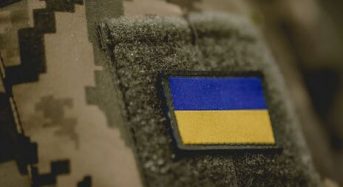 Українці найбільше довіряють Збройним силам і волонтерам, найменше політичним партіям – опитування