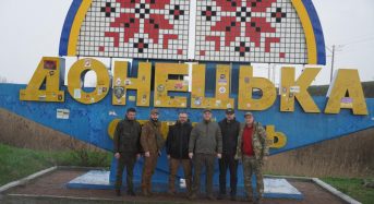 Допомагаємо нашим: представники Київської області передали допомогу бійцям 72-ої бригади