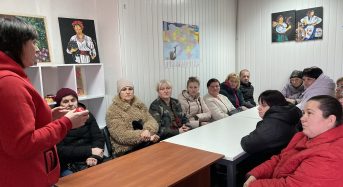У Переяславській громаді проводять арт-терапевтичні заняття для внутрішньо переміщених жінок