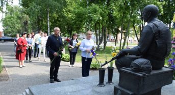 Сьогодні – День Героїв. У Переяславській громаді вшанували борців за кордони нашої незалежної України
