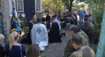 Герой Сергій Нікітін із Чирського повернувся додому “на щиті”, у нього лишилася трирічна донечка