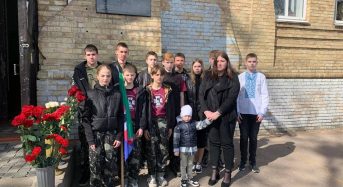 “Рішучий, як вікінг Бйорн”: Герою Максиму ЯРОШУ в Переяславі відкрили меморіальну дошку
