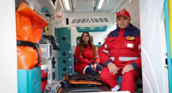 Переяславська станція екстреної допомоги отримала сучасний медичний автомобіль