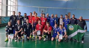 У відкритому чемпіонаті Київської обласної організації ВФСТ “Колос” з волейболу серед чоловічих команд ОТГ Київщини переяславці – другі