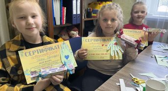 До Дня матері у Переяславській громаді провели захід   «Тепло, загорнуте в дитячі долоні»
