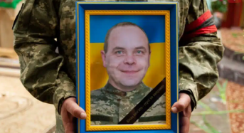«Щоб його племінничка могла вдягти вишиванку й жити у вільній країні»: у Переяславі попрощалися з Героєм Максимом Булавченком