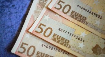 Євро майже 50 гривень: чому курс б’є рекорди?