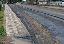 Староста села Гайшин про ремонт дороги: «Сподіваюся, що років 10 це покриття прослужить»