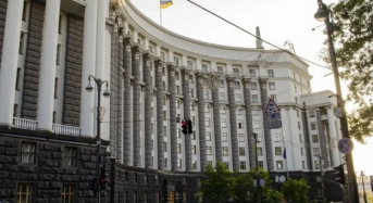 В Україні зобов’язали погоджувати проведення масових заходів з військовими