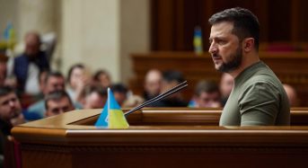 Військовий стан та мобілізацію в Україні продовжать