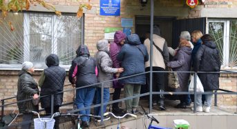 Родини внутрішньо переміщених осіб, які знайшли прихисток у Переяславській громаді, 6 жовтня отримали продуктові набори