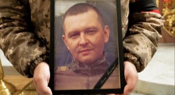 До Переяслава «на щиті» повернувся 33-річний захисник Дмитро Козаков, який майже півтора року вважався безвісти зниклим