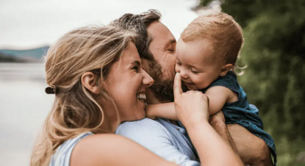 Мінсоцполітики: Хто матиме право на нові «дитячі» виплати з 2026 року