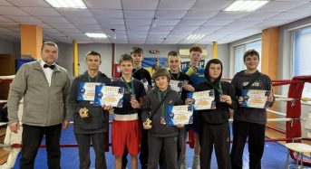 У “Різдвяній рукавичці” взяли участь і переяславці