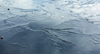 Обережно, тонкий лід: заходи безпеки