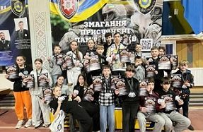 44 медалі привезли з Чемпіонату Черкаської області переяславські “Акули”