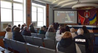 Соціальний захист дітей — у центрі уваги спільної наради