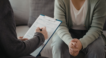 Визнання людини недієздатною: коли й чому це може бути необхідно