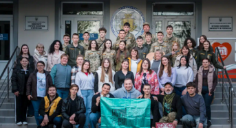 Культура як зброя: у Переяславі з просвітницько-благодійною метою виступив рок-музикант та військовий Віталій Кириченко