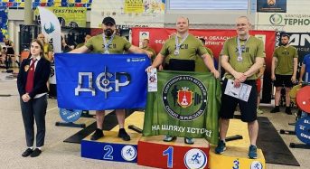 Переяславець Володимир Гетьман здобув першість у Відкритому чемпіонаті міста Тернополя з жиму лежачи та класичного жиму лежачи, присвяченого пам’яті Артура Олійника