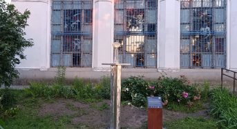 Меч Мономаха: у Переяславі відкрили скульптуру-символ сили та спадкоємності поколінь