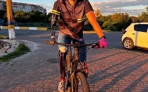 «Сильні Переяслава» долають кордони: Олександр Тимчак вирушив у благодійний велозаїзд до Берліна