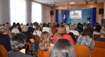 Учитель — це професія, що залишається в серці назавжди: у Переяславській громаді відзначили День працівників освіти (ФОТО)