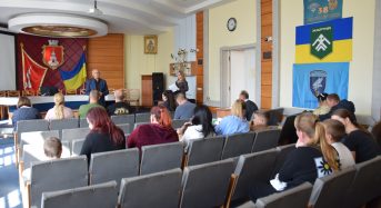 У Переяславі родини Захисників отримали комп’ютерну техніку від благодійників